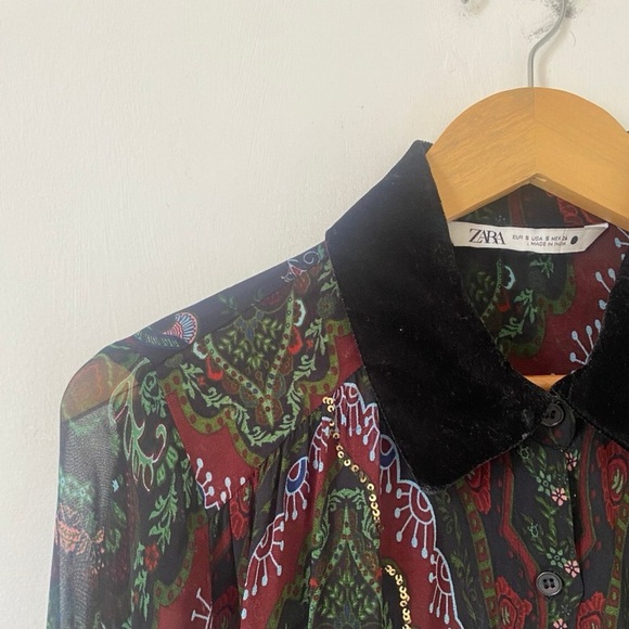 Zara Women Shirt Size Small Green Black Semi Sheer Paisley Velvet Collar - Picture 3 of 8